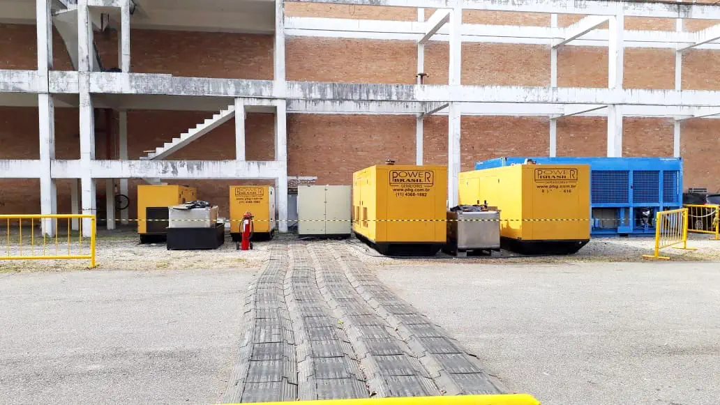 Locação de grupos geradores nas potências de 50kVA até 1850 kVA